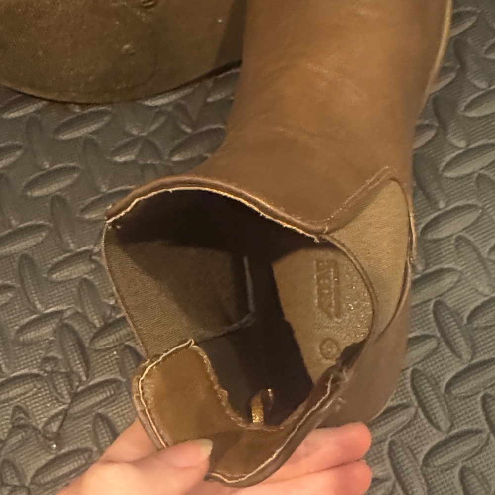 Tan Ankle Boots - like new worn one time - Picture 5 of 7